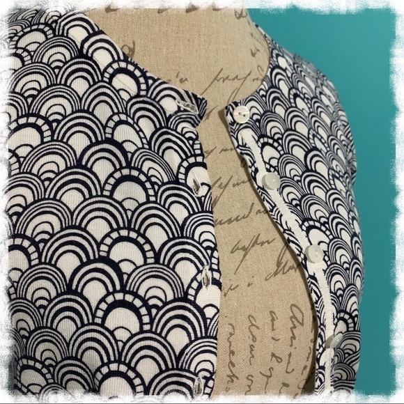 TALBOTS Black/White Print Button Down Cardigan - Picture 4 of 6